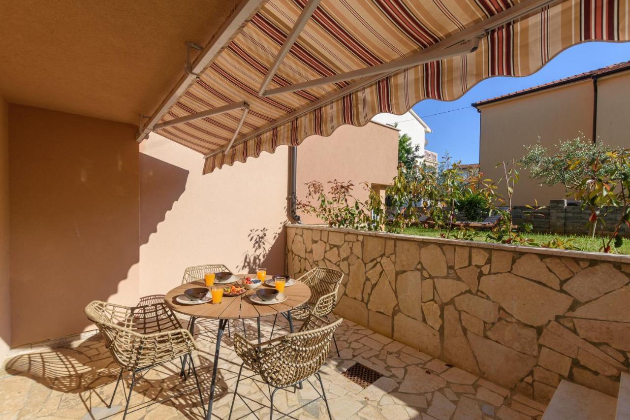 מדולין Studio Apartment Mali מראה חיצוני תמונה