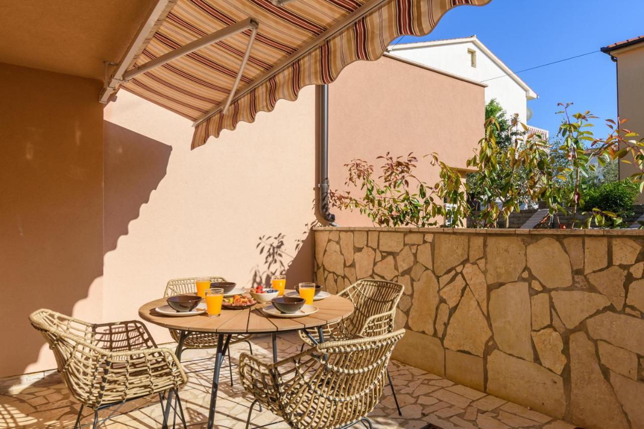 מדולין Studio Apartment Mali מראה חיצוני תמונה