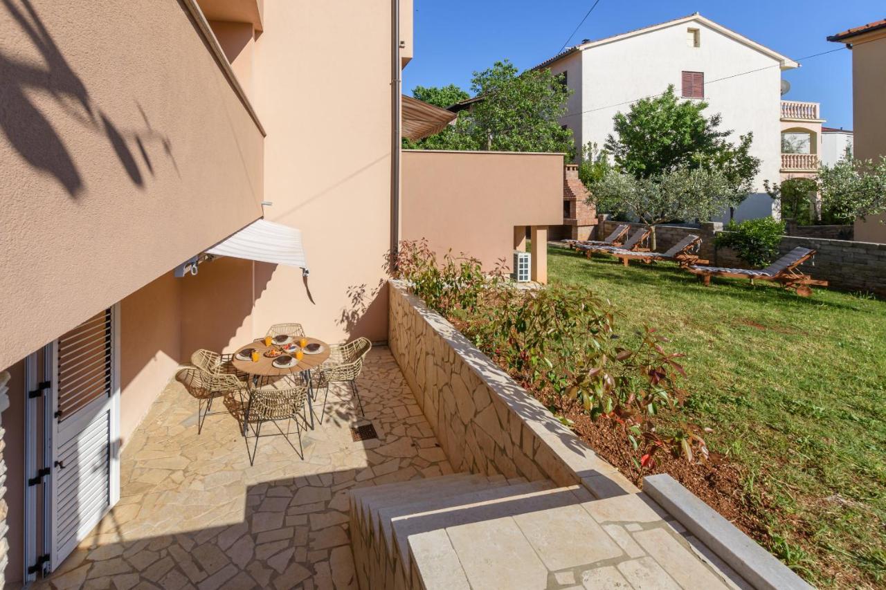 מדולין Studio Apartment Mali מראה חיצוני תמונה