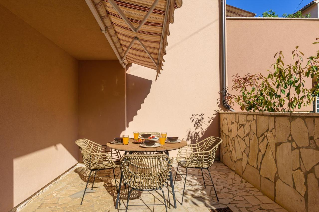 מדולין Studio Apartment Mali מראה חיצוני תמונה